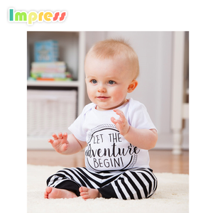 Nouveau design en gros bébé barboteuse vêtements 100% coton à manches courtes bébé nouveau-né body avec bande pantalon bébé barb - Product Image 1