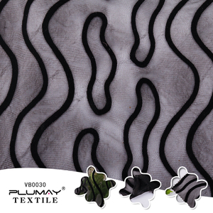 Черная трикотажная мягкая четырехсторонняя стрейчевая полоса имитация шелка ткань для одежды - Product Image 2