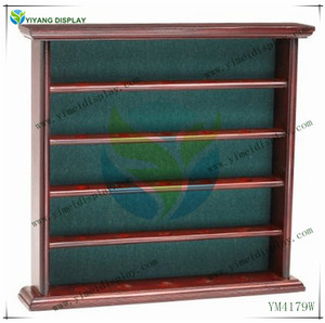 YM4179W Golf Cadeaux et Galerie Acajou Balle De Golf Vitrine-25 Balles - Product Image 1