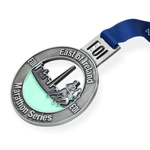 <span class=keywords><strong>Nouveau</strong></span> <span class=keywords><strong>venir</strong></span> de L'est de L'irlande caractéristique Marathon métal sport médaille - Product Image 3