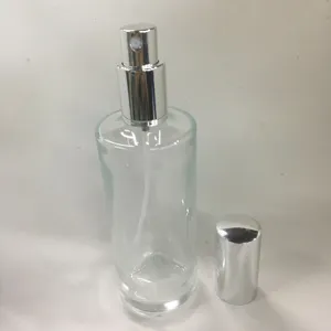 100ml גלילי ברור זכוכית בקבוק עם מתכת מרסס