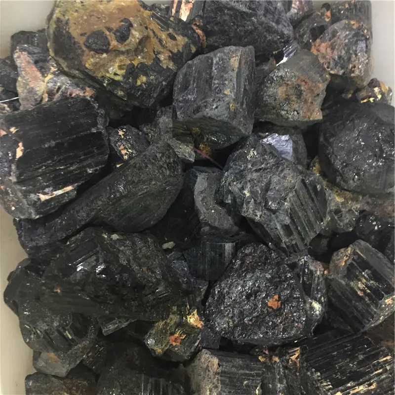 หินอุกกาบาตสีดำธรรมชาติขายส่งหินหยาบราคาทัวร์มาลีนสีดำดิบ