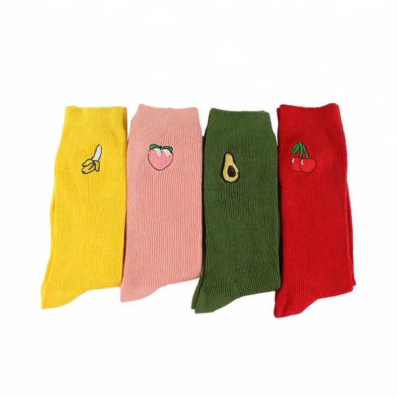 Mulheres padrão dos desenhos animados de algodão casuais meias macio e confortável frutas impresso longas meias para mulheres estilo moda