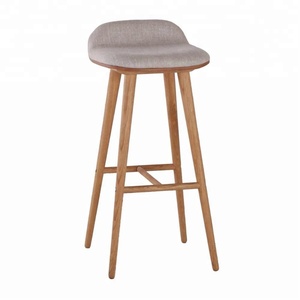<span class=keywords><strong>Tabouret</strong></span> <span class=keywords><strong>de</strong></span> <span class=keywords><strong>bar</strong></span> moderne rembourré en tissu avec pieds en bois massif, chaise sans dossier <span class=keywords><strong>de</strong></span> hauteur comptoir pour restaurant et mobilier <span class=keywords><strong>de</strong></span> <span class=keywords><strong>bar</strong></span> - Product Image 5