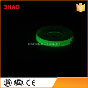 Bagliore di materiale luminoso alto In nastro scuro per segni - Product Image 6