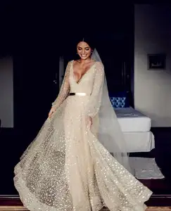 Robe de mariée décontractée à paillettes, col en v profond, manches longues, dos nu