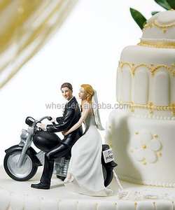 Bride and Groom <strong>Spy</strong> Guns <strong>Wedding</strong> Cake Topper - Product Image 4