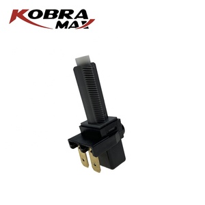 Interrupteur de feu stop KobraMax OEM A0015452409 compatible avec <span class=keywords><strong>Mercedes</strong></span> - Product Image 2