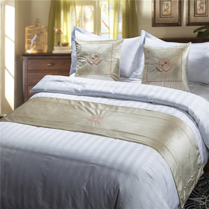 Luxury Solid Color Hotel King Size <strong>Bed</strong> <strong>Runner</strong> - Product Image 2