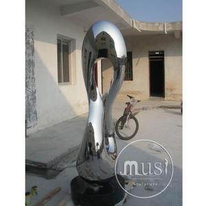 <span class=keywords><strong>Sculture</strong></span> <span class=keywords><strong>Moderne</strong></span> Astratte in Metallo di Grandi Dimensioni per Decorazione Esterna in Vendita - Product Image 2