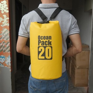 Tessuto in PVC Tarpaulin 500D Personalizzabile per Borse Impermeabili da Spiaggia e Attrezzature Sportive all'Aperto - Product Image 6