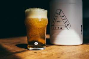 Vente en gros de verres à bière anglais à large goulot, capacité dans un Pub traditionnel, conception de verres à boire - Product Image 3