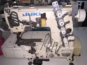 Seconda mano interblocco macchina da cucire industriali juki