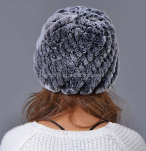 Handmade colorful pom hub wool hat cap - Product Image 2