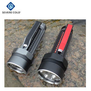 Senter tahan air 4 LED Super terang, senter menyelam portabel pencarian lampu + baterai 26650 + pengisi daya AC