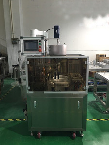 Sigillatrice automatica per riempimento di <span class=keywords><strong>supposte</strong></span> a forma di proiettile - Product Image 2