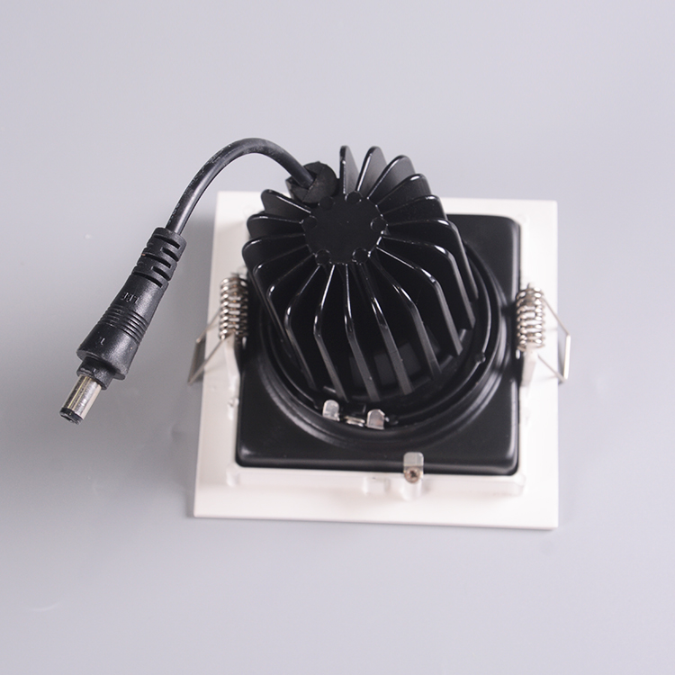 Die Casting Alu Fireproof COB White Square LED Downlights With Radiator Recessed Spot Light