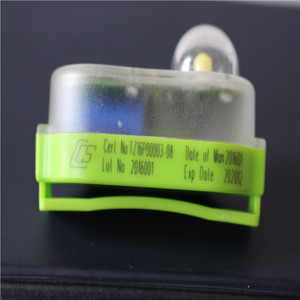 Luz de chaleco salvavidas LED aprobada por SOLAS con batería de litio, certificado CCS para salvavidas para chaleco salvavidas - Product Image 5