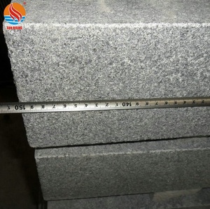 Chinesischer dunkelgrauer Granit G654 Kerbstone