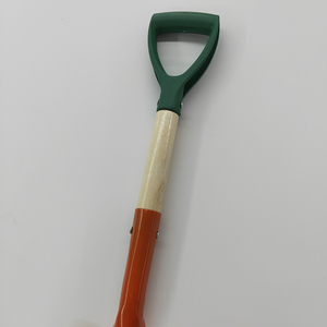 <span class=keywords><strong>Pala</strong></span> de jardín <span class=keywords><strong>pequeña</strong></span> de acero para exteriores, hoja de 8 pulgadas, ángulo de 100-110 grados, longitud total de 67 cm, mango de madera recto, marca HONG XIANG. - Product Image 5