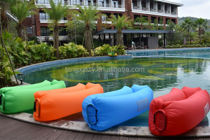 Perezoso Para Dormir portátil A Prueba <span class=keywords><strong>de</strong></span> agua Al Aire Libre <span class=keywords><strong>Camping</strong></span> Playa Hangout Inflable Sofá <span class=keywords><strong>Tumbona</strong></span> Plegable Bolsa <span class=keywords><strong>de</strong></span> Aire - Product Image 5