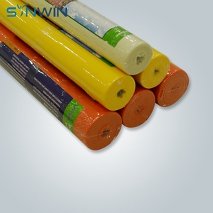 Pas cher blanc carré <span class=keywords><strong>nappe</strong></span> jetable <span class=keywords><strong>papier</strong></span> stratifié <span class=keywords><strong>nappe</strong></span> en tissu non tissé - Product Image 4