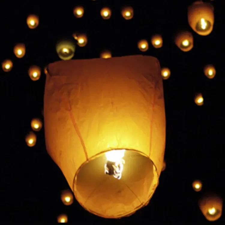 Wholesale Traditional Chinese Kongming Lantern Fire Resistant Wire Free Paper Sky Lantern For Wishing