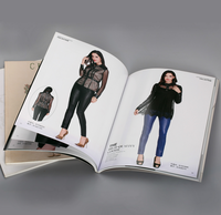 Échantillon gratuit, modèles de albums, livre, papiers, feuilles, albums, magazines