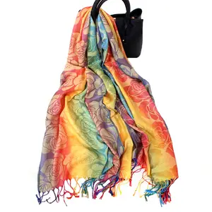 사용자 정의 다채로운 패션 무지개 경량 100% 폴리 에스터 Pashmina 스톨 스카프