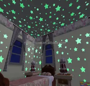 Hot sale100PCS Colorato Luminoso Casa Glow In The Dark Stars Wall Stickers/Decalcomania per Bambini per Bambini Camere Adesivo Fluorescente decor