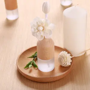 Customized Wooden cap sola flower glass bottle reed diffuser