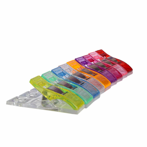 Clips de couture en plastique colorés de 38 mm avec trou de suspension – Nouveauté ! - Product Image 6