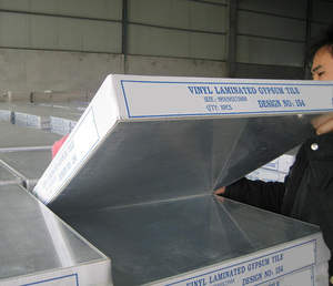 PVC phim 60x60 Chất lượng cao PVC giấy nhiều lớp thạch cao Tấm trần giả gạch - Product Image 1