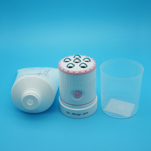 Nouveau produit en plastique cosmétique vibrant boule de rouleau de massage tube - Product Image 6