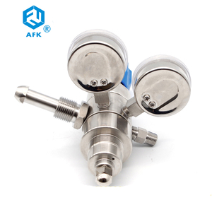 Régulateur de pression haute pression <span class=keywords><strong>CO2</strong></span> à 2 étages industriel, entrée 4000 psi, sortie 300 psi, connecteur d'entrée CGA580, 0-100 bar, -23~+74 degrés - Product Image 3