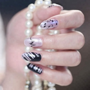 Pegatinas y Tiras de Uñas 2D con Diseño de Corazón, Impermeables, No Tóxicas, para Uñas de Gel para Niñas - Product Image 2