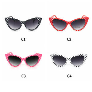 <span class=keywords><strong>Occhiali</strong></span> <span class=keywords><strong>da</strong></span> <span class=keywords><strong>Sole</strong></span> Superhot A0307 Classici Vintage a Occhio di Gatto per Donne, <span class=keywords><strong>Occhiali</strong></span> <span class=keywords><strong>da</strong></span> <span class=keywords><strong>Sole</strong></span> Retrò con Motivo a Pois - Product Image 6