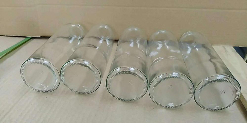6pcs Set of 500ml Colored Sleeves and Leak-proof Stainless Steel Lid for Soda Lime Glass Water Bottles