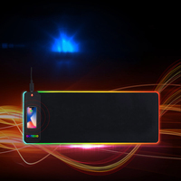Tapis de souris étendu avec chargeur sans fil Qi 15W avec LED Soft RGB Gaming XXXL Mat Tapis de souris de jeu à chargement sans fil