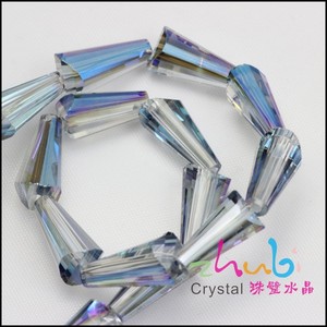 <span class=keywords><strong>de</strong></span> salida <span class=keywords><strong>de</strong></span> fábrica al por mayor 6mm pequeño agujero pagoda <span class=keywords><strong>de</strong></span> cristal <span class=keywords><strong>de</strong></span> cuentas - Product Image 2