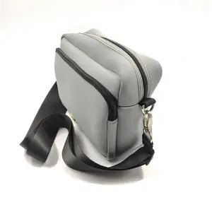 नई डिजाइन फैशन Neoprene जिपर कंधे Crossbody बैग गोफन बैग कस्टम हैंडबैग आकस्मिक पुरुषों और महिलाओं के लिए
