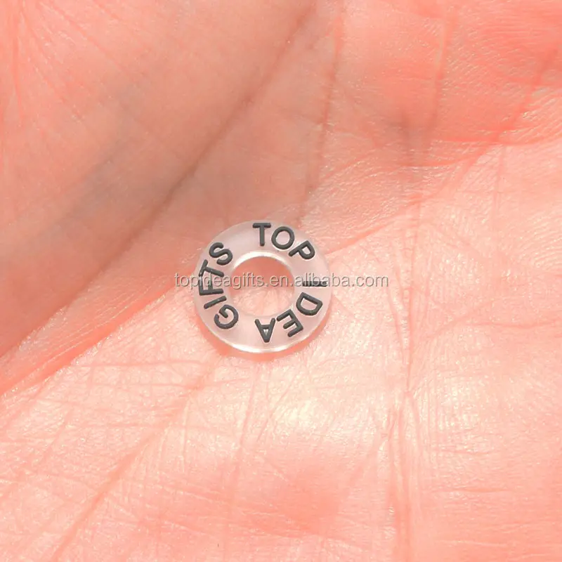 Logo aziendale In Silicone Rondelle 3D Label design Logo Distintivo di Gomma PVC Mini Anello di Fascino