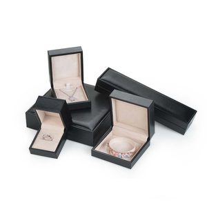 Boîte <span class=keywords><strong>à</strong></span> <span class=keywords><strong>bijoux</strong></span> de luxe <span class=keywords><strong>pour</strong></span> bracelet, organiseur de rangement en cuir PU avec un service optimal, intérieur doux, boîte cadeau <span class=keywords><strong>pour</strong></span> <span class=keywords><strong>homme</strong></span> et femme - Product Image 6