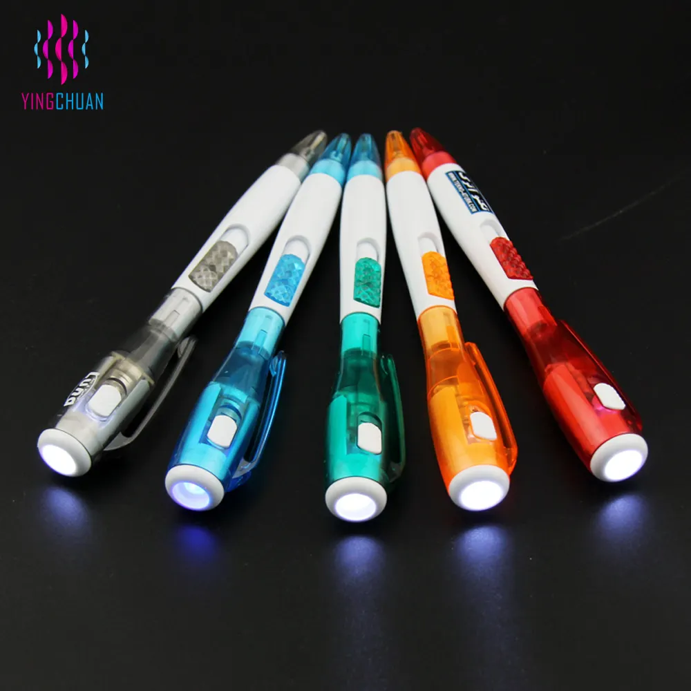 Multicolor Plastic Reclame Balpen Aangepaste Logo Met Led Licht Promotionele Klik Pennen