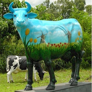 Decorazione esterna grande statua animale in resina a grandezza naturale in fibra di vetro parete Street <span class=keywords><strong>Bull</strong></span> statua