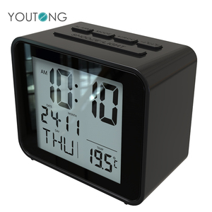 YT60142 Batterij Aangedreven Black Atomic Kalender Desktop Equity Kubus Lcd Wekker Met Back Light Rcc