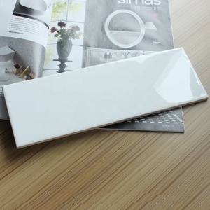 זול מחיר מטרו 100x300mm מזוגג קרמיקה אמבטיה קיר מסעדה מקלחת מטבח backsplash לבן אריח תחתית
