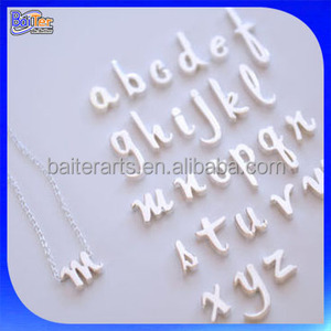 Colgante, collar de la nueva del diseño AZ Alfabeto Estilo joyería del encanto inicial 925 del alfabeto de plata Carta Charm Col - Product Image 1