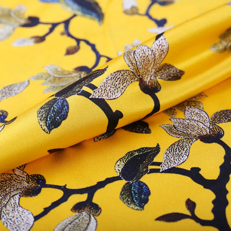 Spandex Digital Printing Silk Stretch Satin Fabric with Yellow Flower for Women Sexy Dress