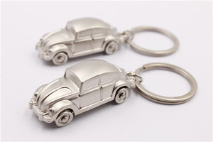 Logotipo personalizado regalo llavero personalizado accesorios decorativos llavero 3D metal Coche forma modelo llaveros - Product Image 5
